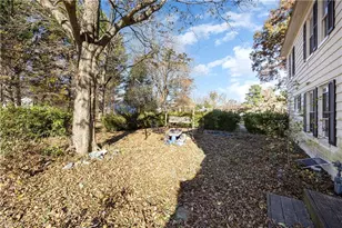 334 E Swannanoa Ave, Liberty, NC 27298 - Photo 20