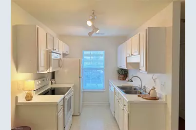 3346 Hyde Place Circle, Winston-Salem, NC 27103 - Photo 14