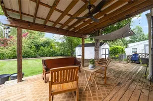 209 E Avondale Dr, Greensboro, NC 27403 - Photo 32