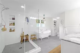 209 E Avondale Dr, Greensboro, NC 27403 - Photo 20