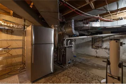 209 E Avondale Drive, Greensboro, NC 27403 - Photo 30