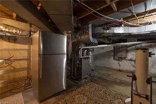 209 E Avondale Dr, Greensboro, NC 27403 - Photo 30