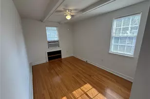 1318 Glade St, Winston-Salem, NC 27101 - Photo 2