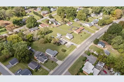 7596 Broad Street, Rural Hall, NC 27045 - Photo 8