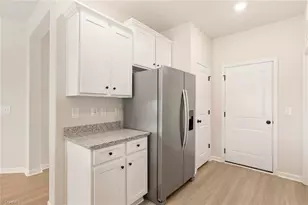 116 Tail Star Ct, King, NC 27021 - Photo 4