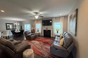 731 Breeders Cup Dr, Whitsett, NC 27377 - Photo 18