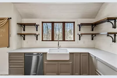 3808 Waldenbrook Road, Greensboro, NC 27407 - Photo 14