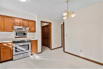 3911 Williams Dairy Road, Greensboro, NC 27406 - Photo 6