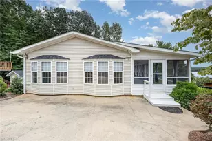 115 Trails End Ln, New London, NC 28127 - Photo 32