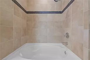 201 Elm St, Greensboro, NC 27401 - Photo 28