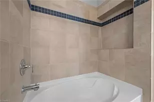 201 Elm St, Greensboro, NC 27401 - Photo 20