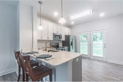 605, 607 Riverside Drive, Mount Airy, NC 27030 - Photo 4