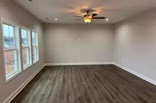 3725 Contimental Sq, Kernersville, NC 27284 - Photo 4