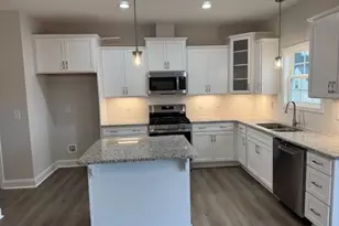 3725 Contimental Sq, Kernersville, NC 27284 - Photo 4