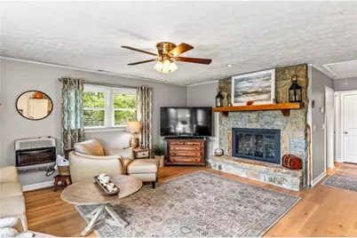 924 Balsam Drive, Newland, NC 28657 - Photo 10