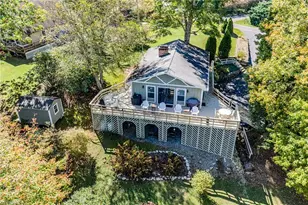 924 Balsam Dr, Newland, NC 28657 - Photo 1