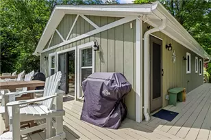 924 Balsam Dr, Newland, NC 28657 - Photo 32