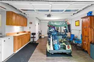 924 Balsam Dr, Newland, NC 28657 - Photo 38