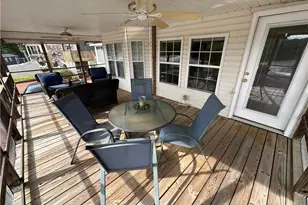 122 Maple St, New London, NC 28127 - Photo 26