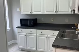 325 N Main St, Kernersville, NC 27284 - Photo 8