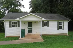 103 Shaw St, Jonesville, NC 28642 - Photo 2