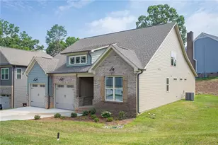 2200 Delaine Point, High Point, NC 27265 - Photo 4
