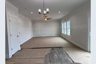 3713 Contimental Square #369, Kernersville, NC 27284 - Photo 4