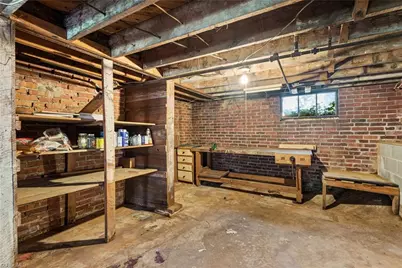 800 Brent Street, Winston-Salem, NC 27103 - Photo 32