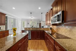 7801 Charles Pl Dr, Kernersville, NC 27284 - Photo 14