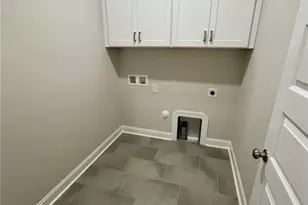 4011 Estate Dr, Lewisville, NC 27023 - Photo 12