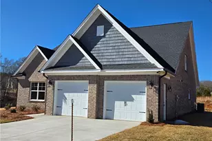 119 Jasper Ct, King, NC 27021 - Photo 2