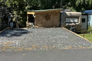 117 Pier Ave, New London, NC 28127 - Photo 6