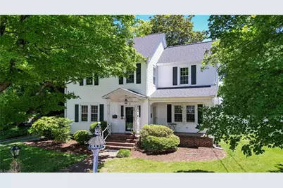 17 E Main Street, Thomasville, NC 27360 - Photo 30