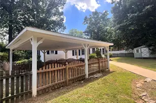 405 Saunders Dr, Asheboro, NC 27203 - Photo 4