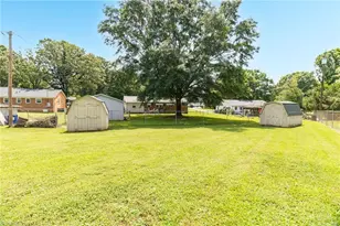 132 Circle Loop, Eden, NC 27288 - Photo 30