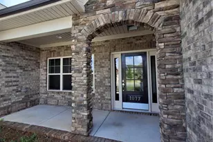 1077 Tulloch Ct, Burlington, NC 27215 - Photo 4