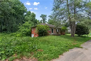 4656 Walcott St, Winston-Salem, NC 27106 - Photo 2