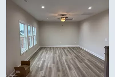 3719 Contimental Square #370, Kernersville, NC 27284 - Photo 6