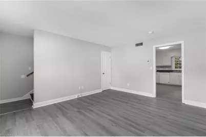 30 Forsyth Street, Thomasville, NC 27360 - Photo 4