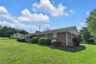 7121 Ridge Rd, Tobaccoville, NC 27050 - Photo 32