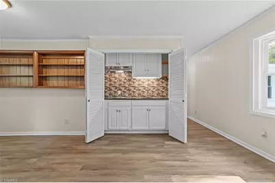 105 Forestdale Drive, Jamestown, NC 27282 - Photo 22