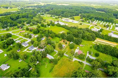 2619 William Allen Road, Burlington, NC 27217 - Photo 32