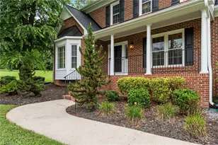 4608 Eden Bridge Dr, Kernersville, NC 27284 - Photo 2