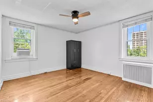 1013 N Elm St, Greensboro, NC 27401 - Photo 12