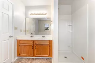 4513 Lasley Dr, Winston-Salem, NC 27105 - Photo 14