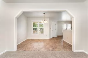 4513 Lasley Dr, Winston-Salem, NC 27105 - Photo 4