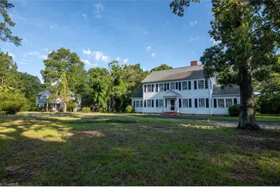 132 W Moore Street, Candor, NC 27229 - Photo 4