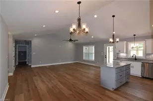 2501 Denton Rd, Thomasville, NC 27360 - Photo 10