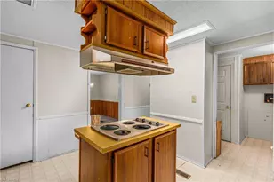 100 Ridgecrest Dr, King, NC 27021 - Photo 12