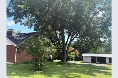 315 W Main Street, Boonville, NC 27011 - Photo 8